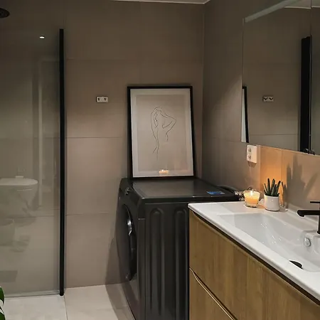 Appartement Ny Og Stilfull Leilighet Pa Vervet *