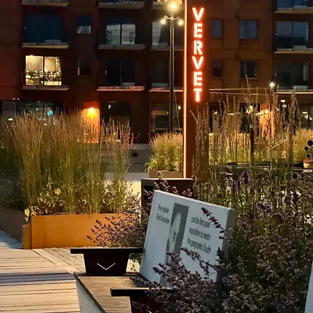 Ny Og Stilfull Leilighet Pa Vervet Tromsø